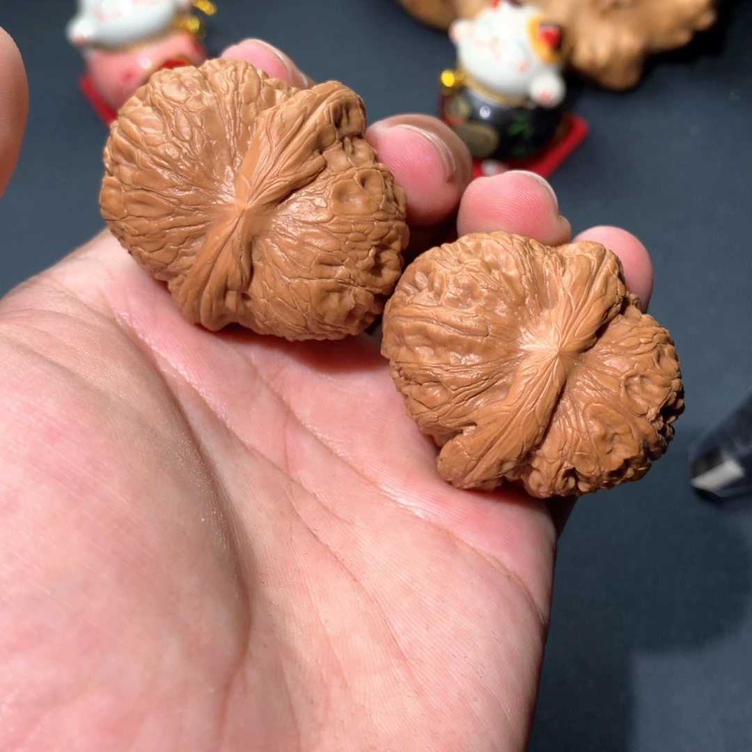 文玩核桃吊坠元宝42尺396