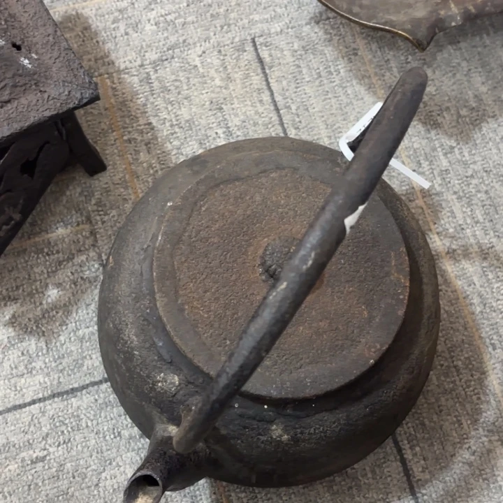 紫砂茶杯聚*堂非常美丽漂亮的物品