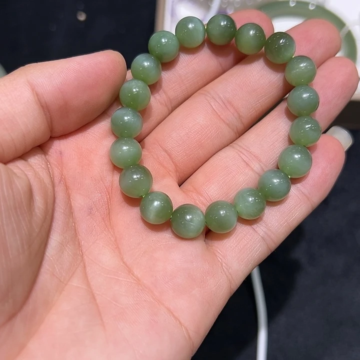 手串未镶嵌和田玉（碧玉）