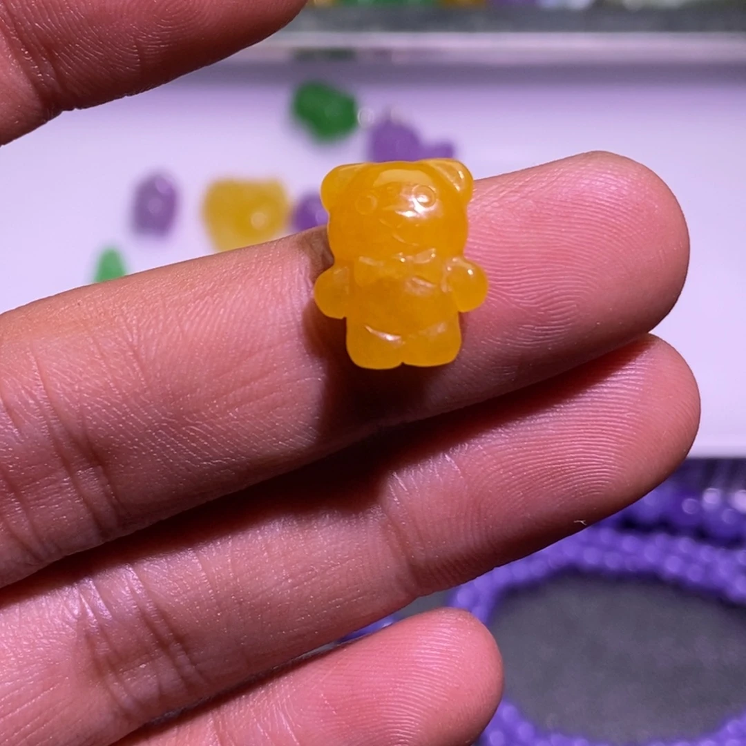 翡翠未镶嵌颈饰吊坠