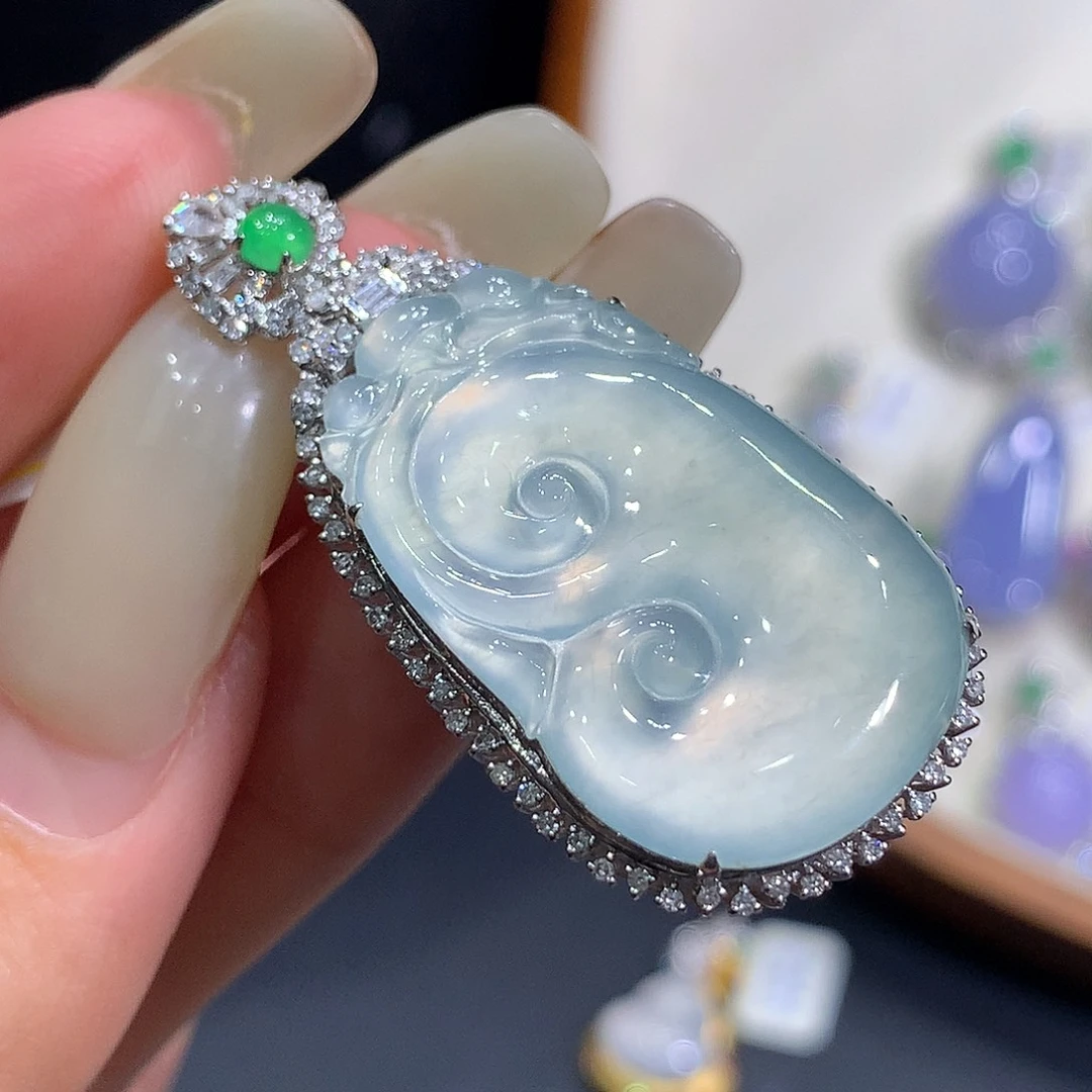 翡翠18K金镶嵌吊坠(不含链)