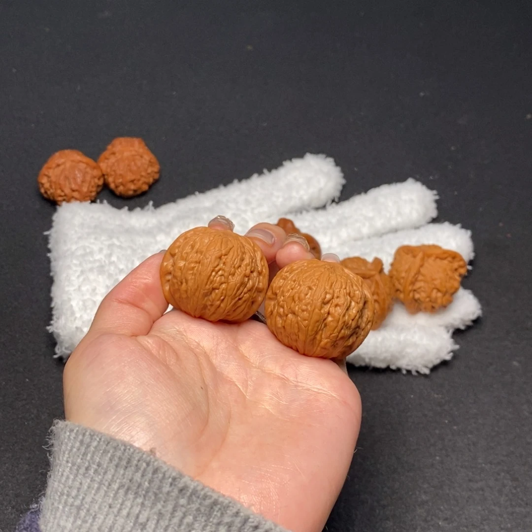 文玩核桃把件邱**?35+铁锤妹妹