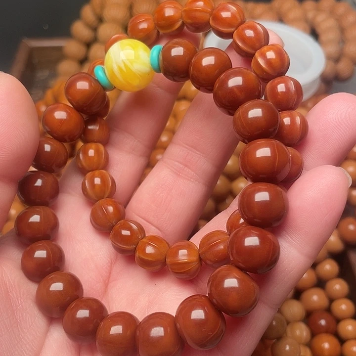 猴头核桃手串钢***?鲨鱼