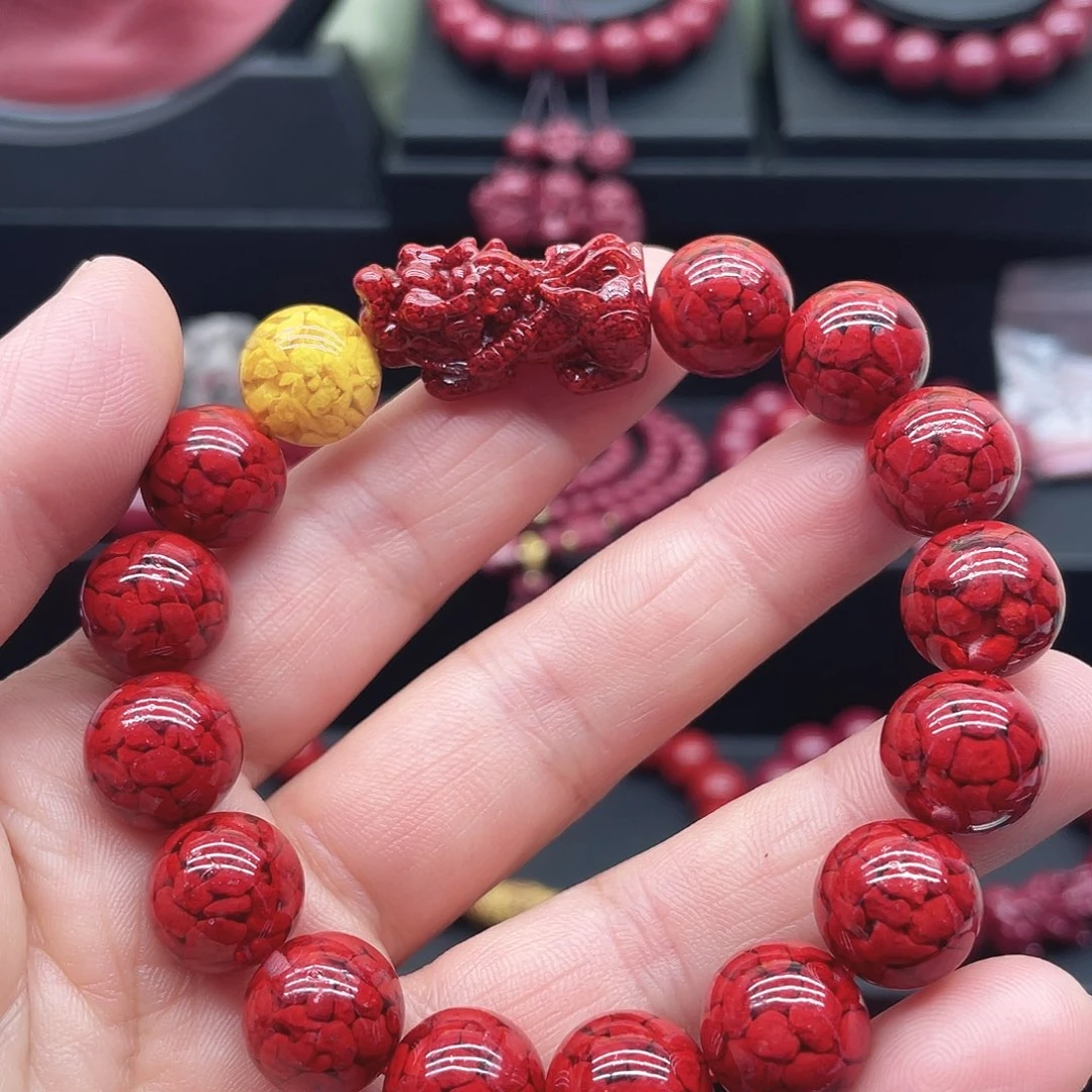 天然辰砂晶体砂雄黄貔貅手串卡14的珠子