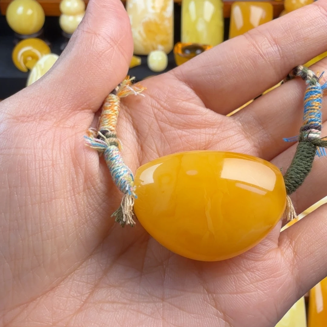 琥珀未镶嵌颈饰纯天然琥珀蜜蜡无优化
