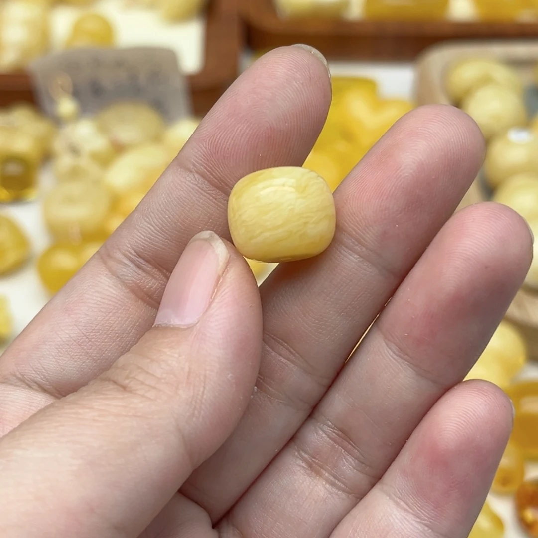 裸石蜜蜡未镶嵌天然