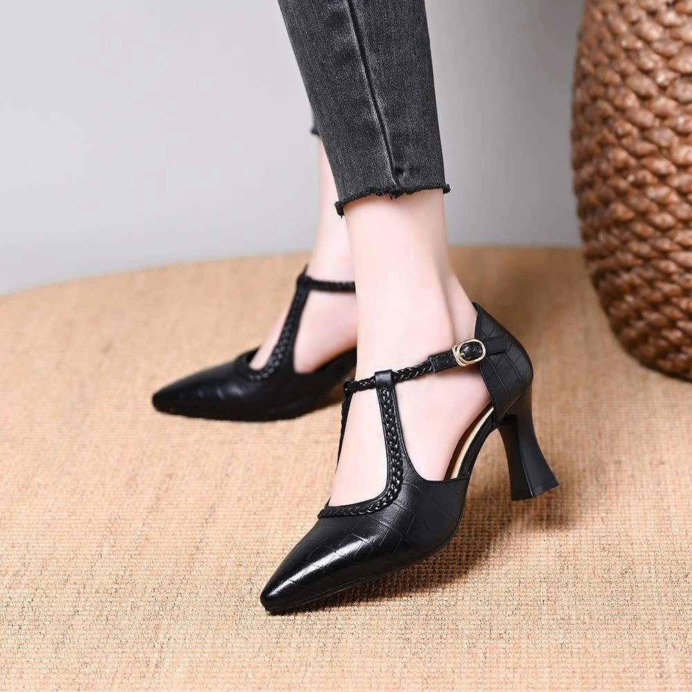 2025年新款气质中跟包头凉鞋百搭洋气 燕5