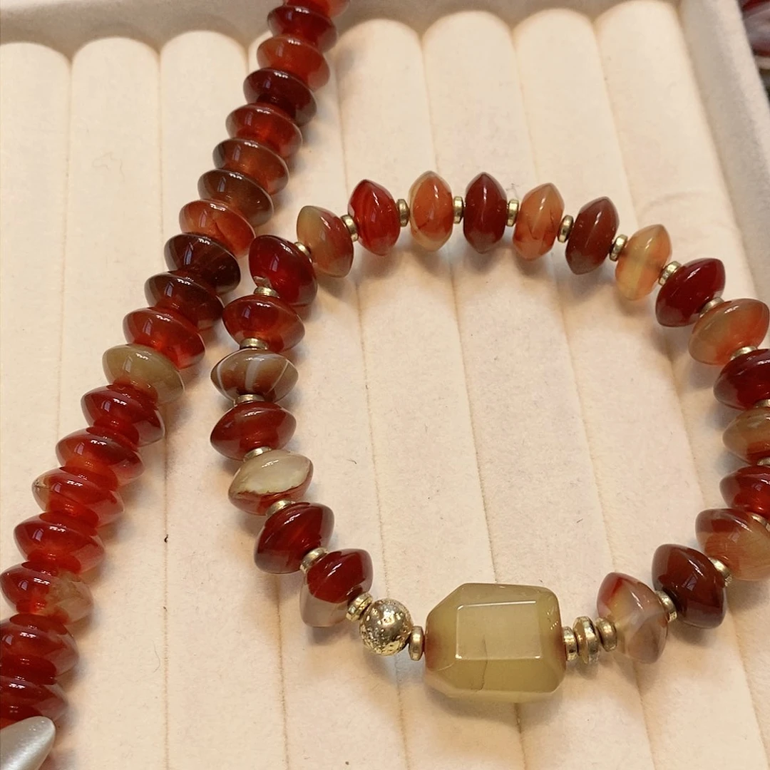 散珠玛瑙/玉髓12mm红玛瑙短条飞碟