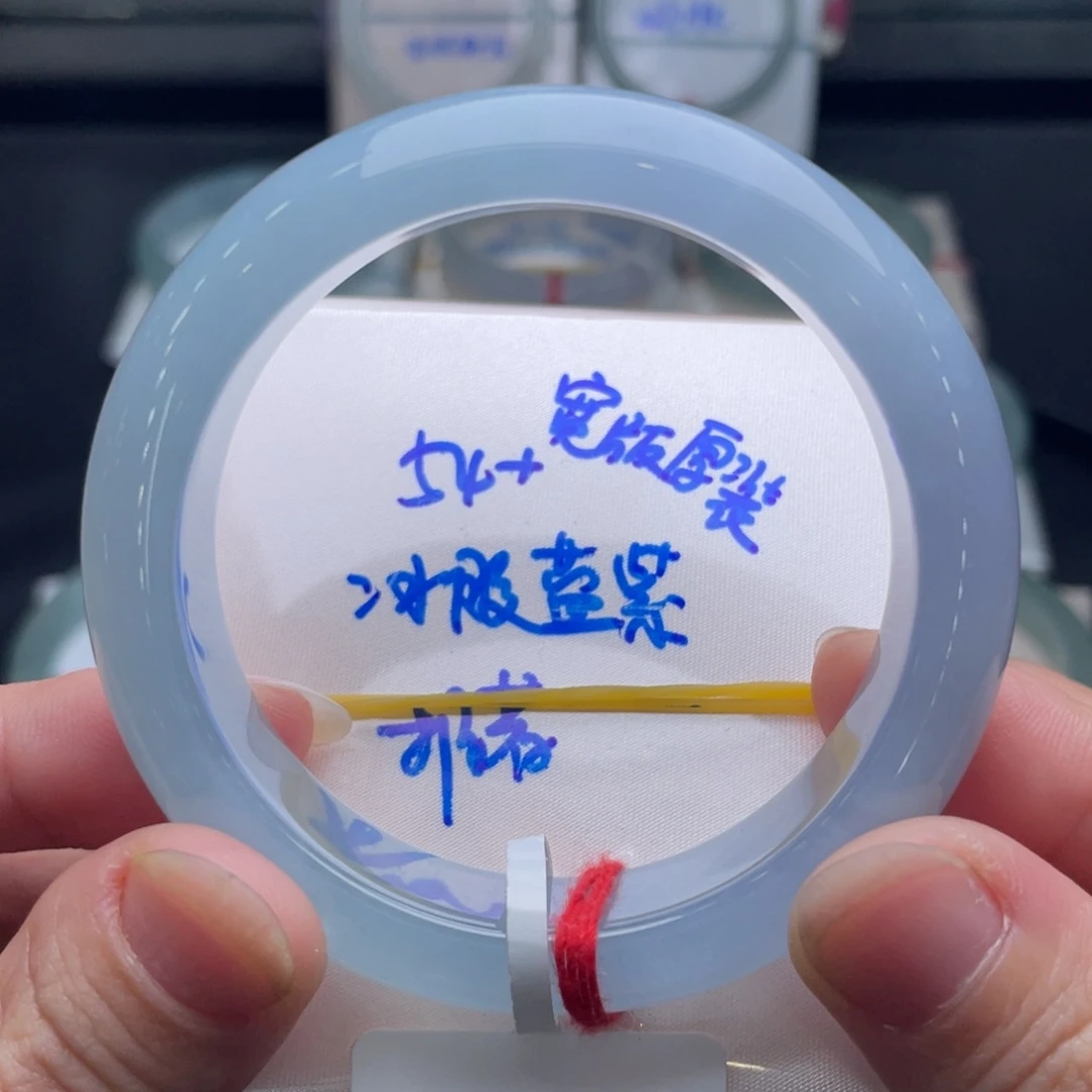 翡翠未镶嵌手镯翡翠手镯25