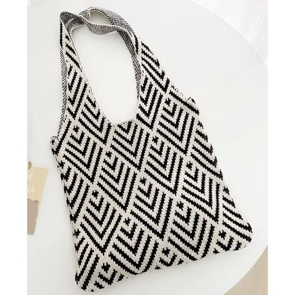 小静折扣~C261A  撞色菱格人字纹针织毛线单肩包