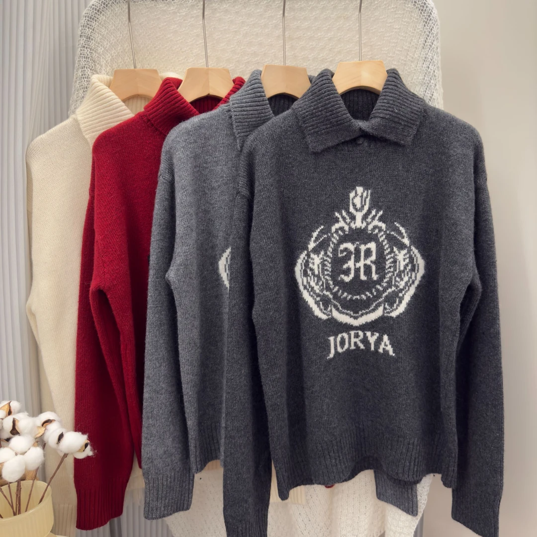 2025秋冬新款时尚休闲图案百搭保暖毛衣简约字母上衣高级感女装