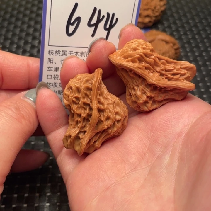 文玩核桃吊坠小鸟644