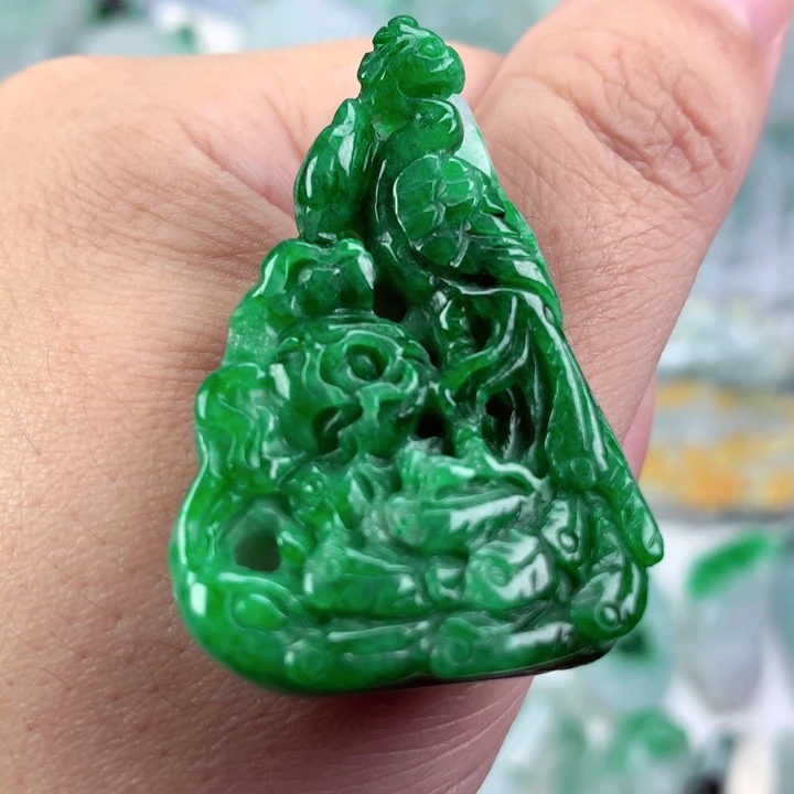 翡翠未镶嵌吊坠(不含链)