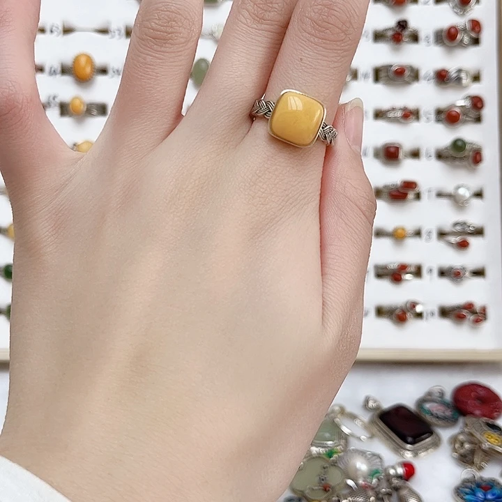 蜜蜡戒指银S925镶嵌s925银