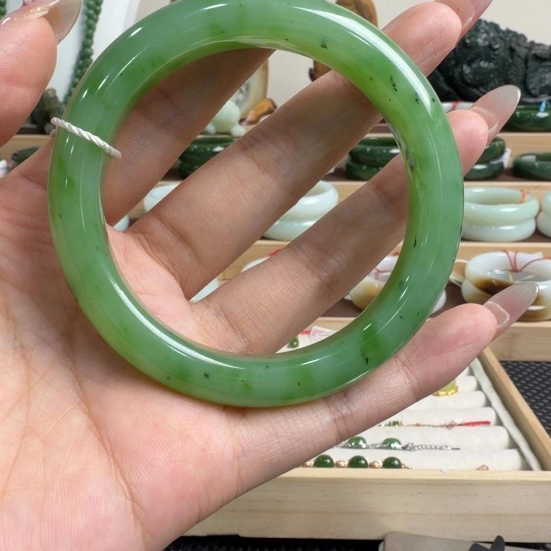 和田玉未镶嵌颈饰57