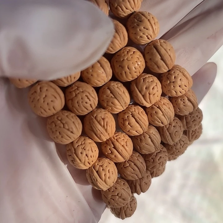 桃核手串野生小桃核脖挂，