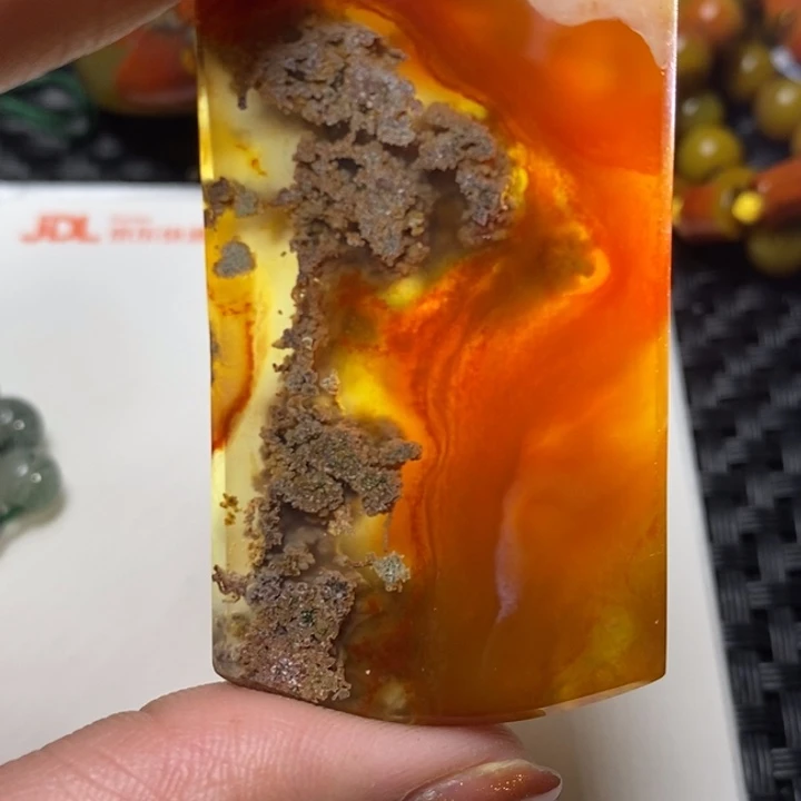 玛瑙/玉髓颈饰未镶嵌梦**开