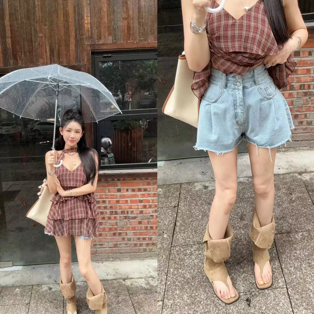LIN-【菱格裙摆】格子配挂脖吊带裙➕A版高腰牛仔短裤
