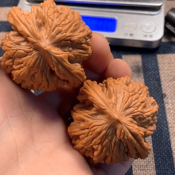吊坠文玩核桃全品虎头
