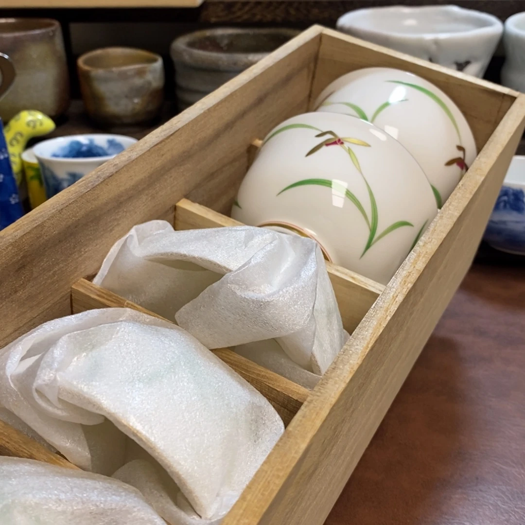 瓷片片片片片片片片片片片