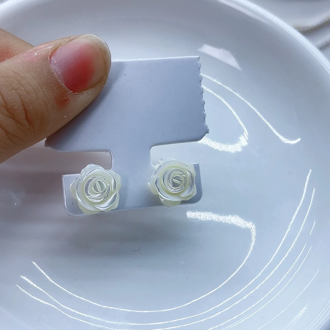 银S925镶嵌耳饰淡水珍珠