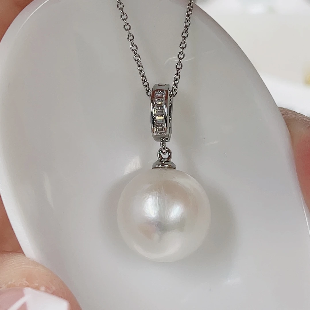 淡水珍珠吊坠(赠链)未镶嵌