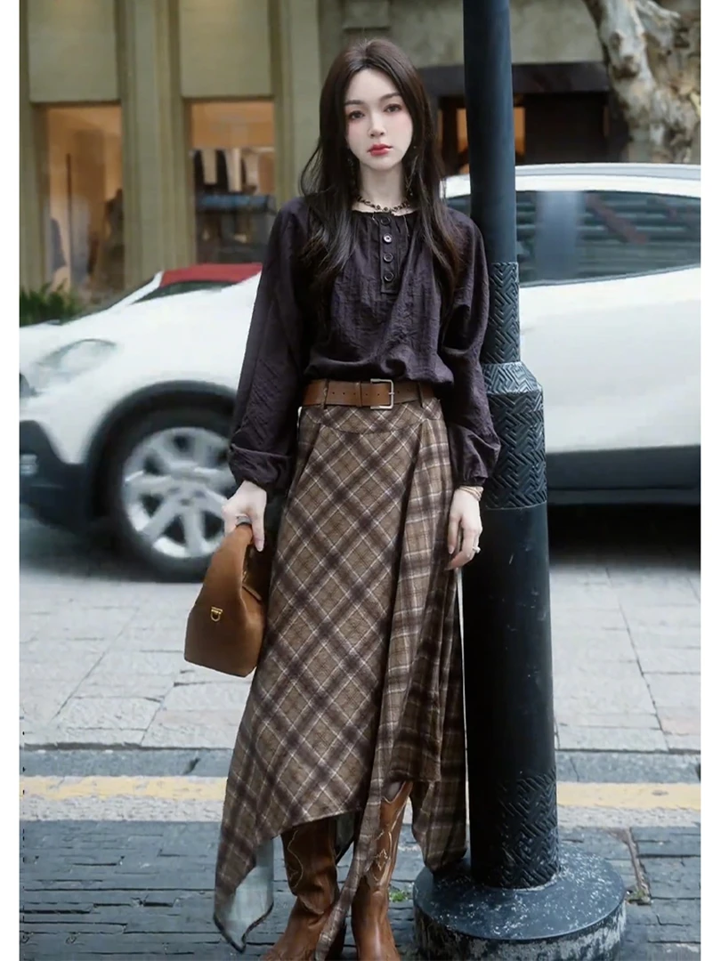 2025早秋超火一整套洋气减龄时尚休闲通勤风穿搭黑色上衣半裙套装