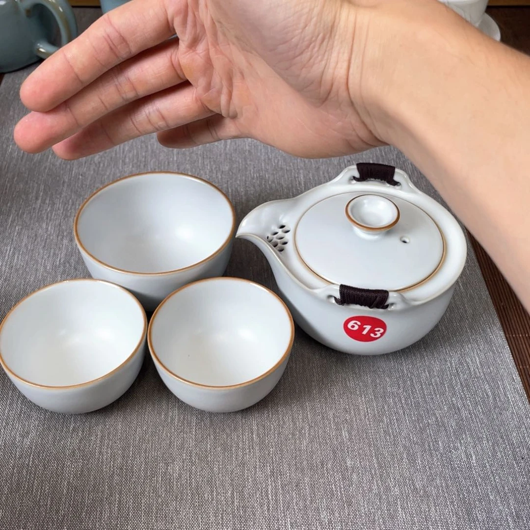 瓷片小微瑕。。。。。。。。。。。。