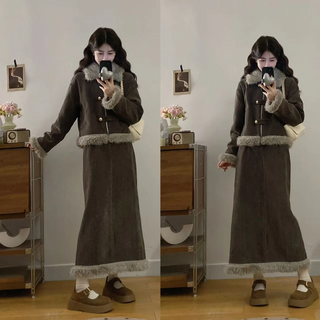 MO88ZSPF毛毛棕色秋冬夹棉保暖套装裙子女新款气质高级感贵气穿搭