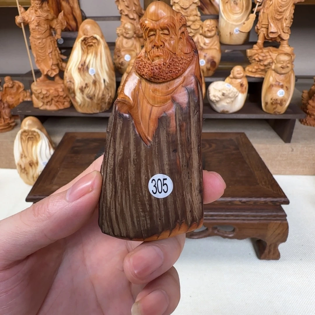 崖柏小木匠艺雕一物一拍