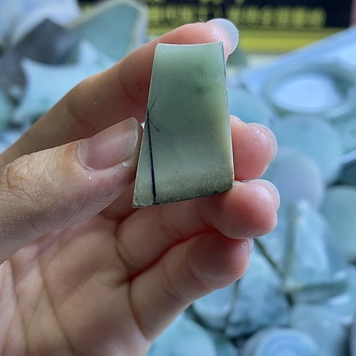 翡翠裸石纯天然翡翠