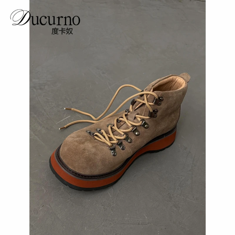 日系厚底高端户外靴男2025休闲工装高帮马丁靴男复古透气工装鞋