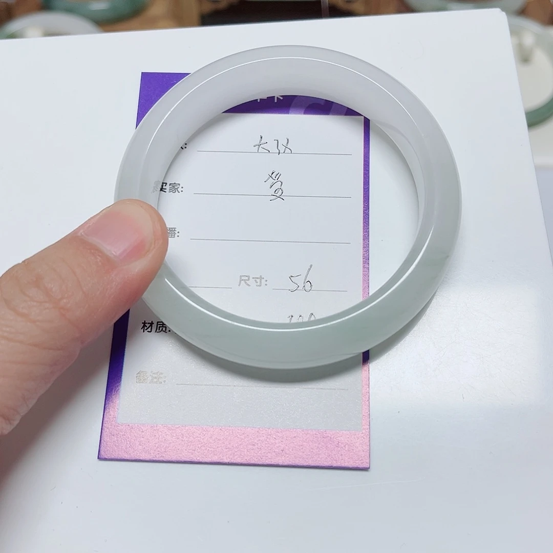 石英质玉手镯未镶嵌爱****