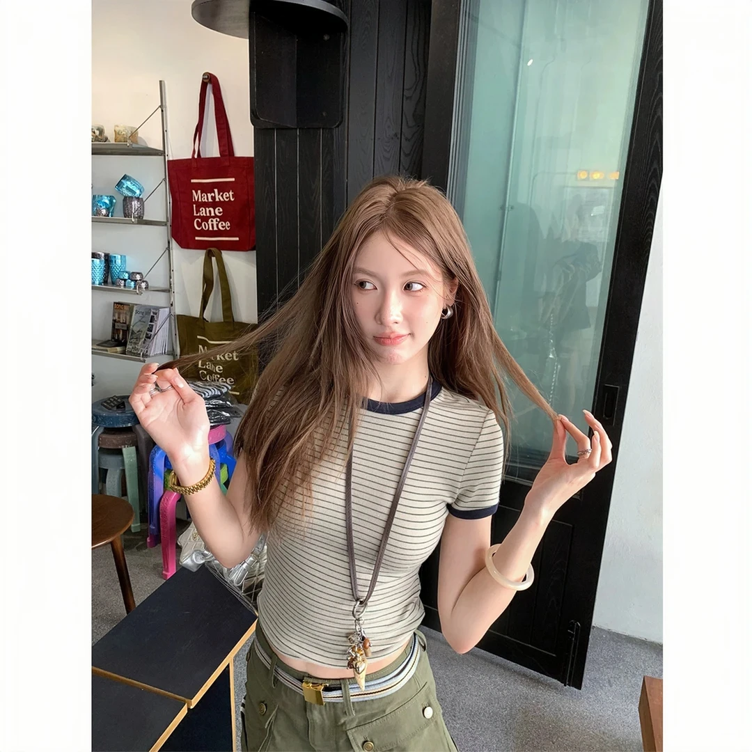 SUMBUR夏季新款辣妹收腰显瘦t恤女短袖时尚条纹设计穿搭短款上衣