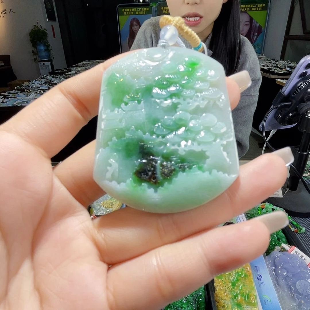 颈饰未镶嵌翡翠一