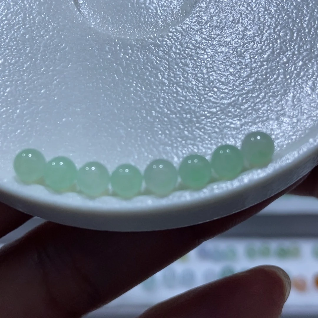 散珠翡翠翡翠甜绿圆珠 卡4＋
