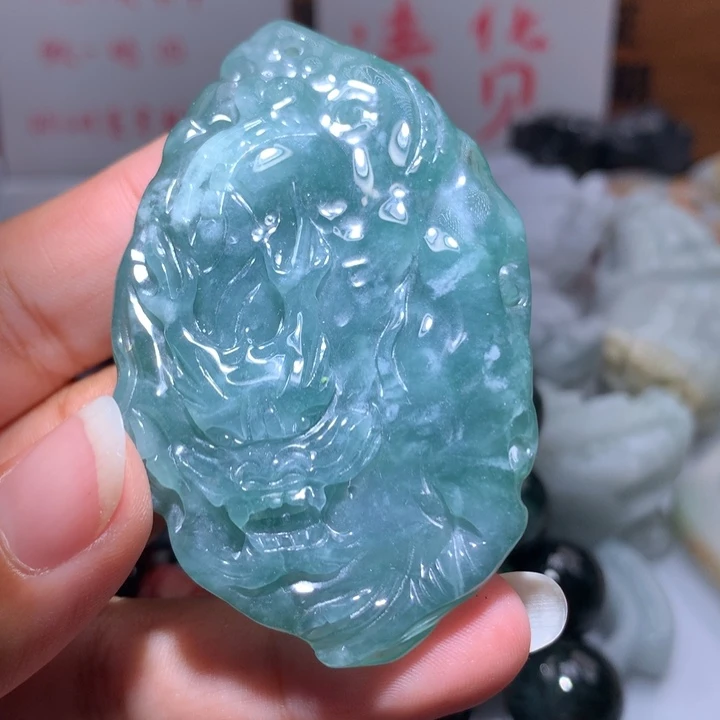 翡翠未镶嵌颈饰保真天然A货翡翠