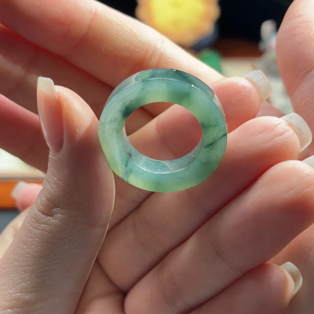 未镶嵌定制翡翠冰娇飘花的4-18