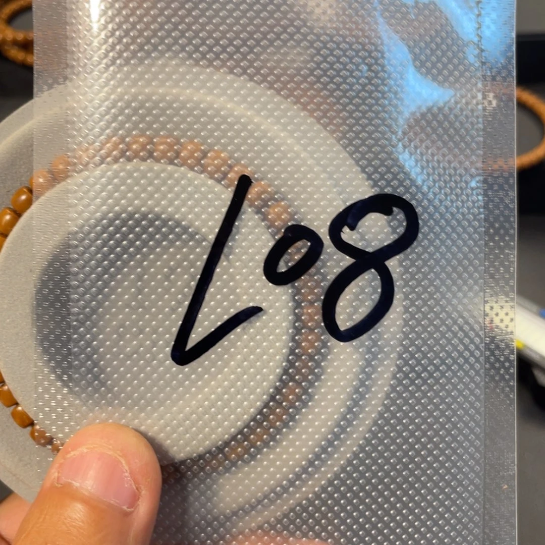 手串紫金鼠6×5纯肉直切L08