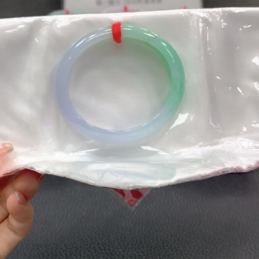 【闪购商品】翡翠手镯未镶嵌翡翠