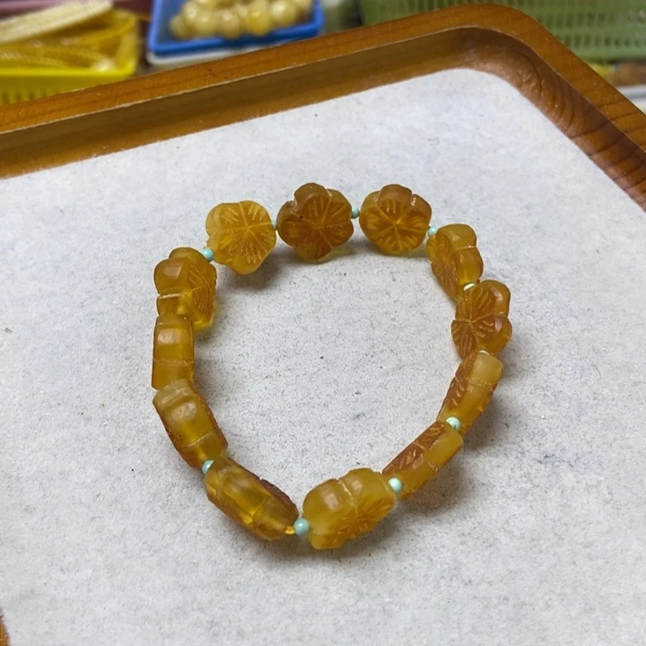 蜜蜡未镶嵌裸石手串