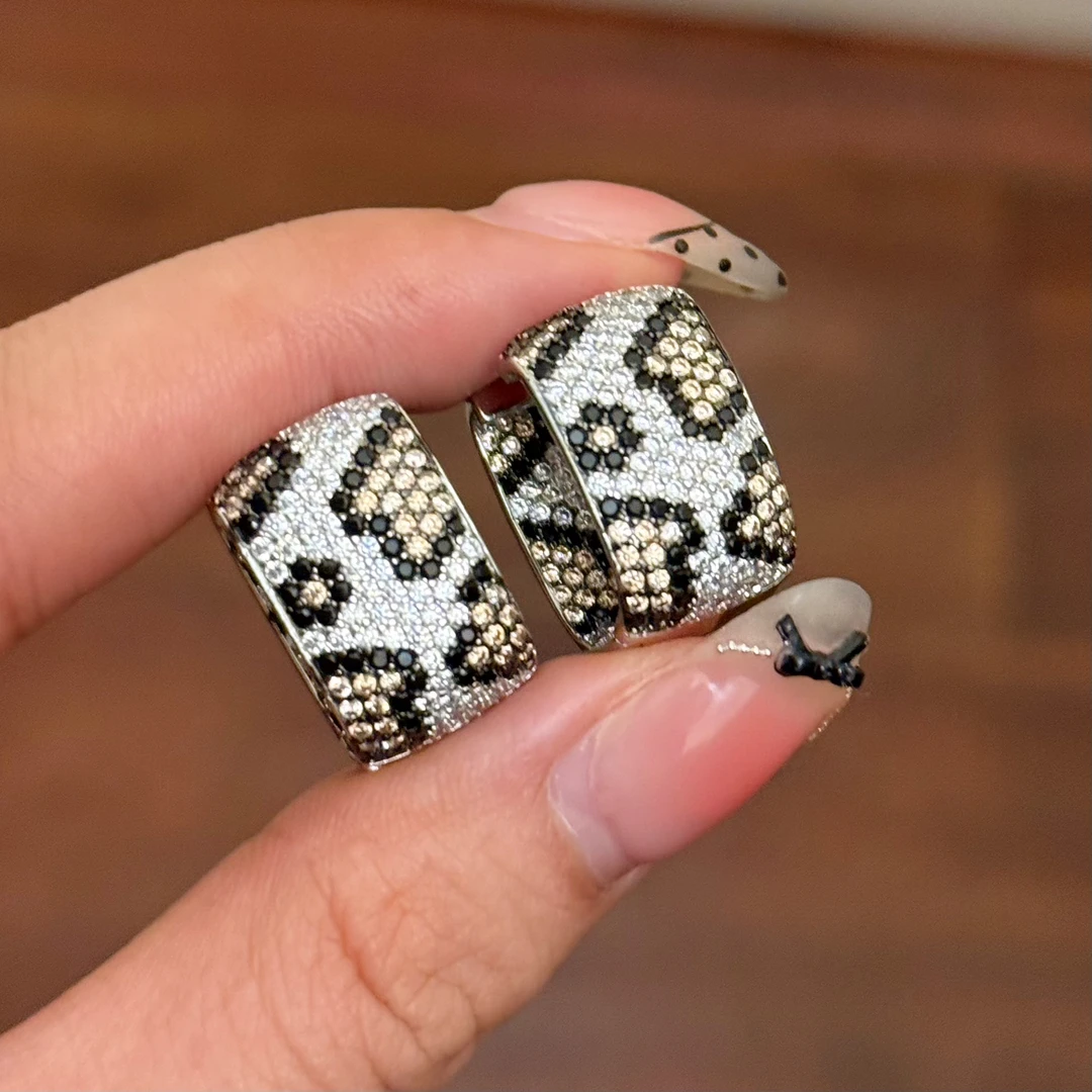 铜合金锆石耳饰 E0344 时尚花纹满锆石耳圈