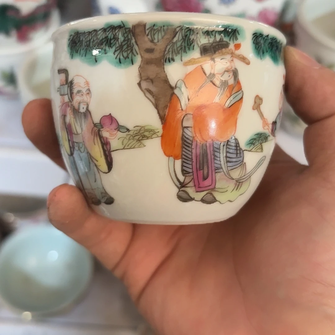景德镇现代陶瓷用品