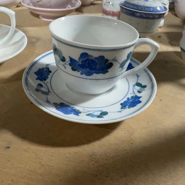 景德镇的陶瓷瓷器