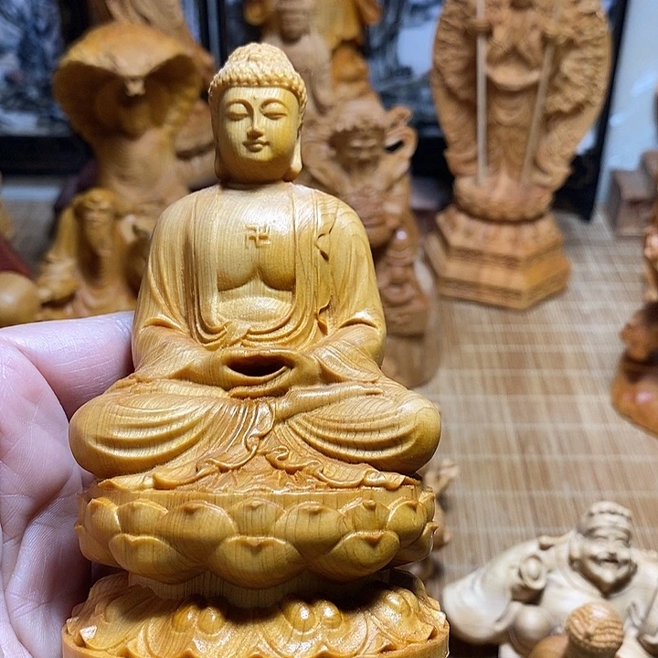 柏木（崖柏）如来摆件