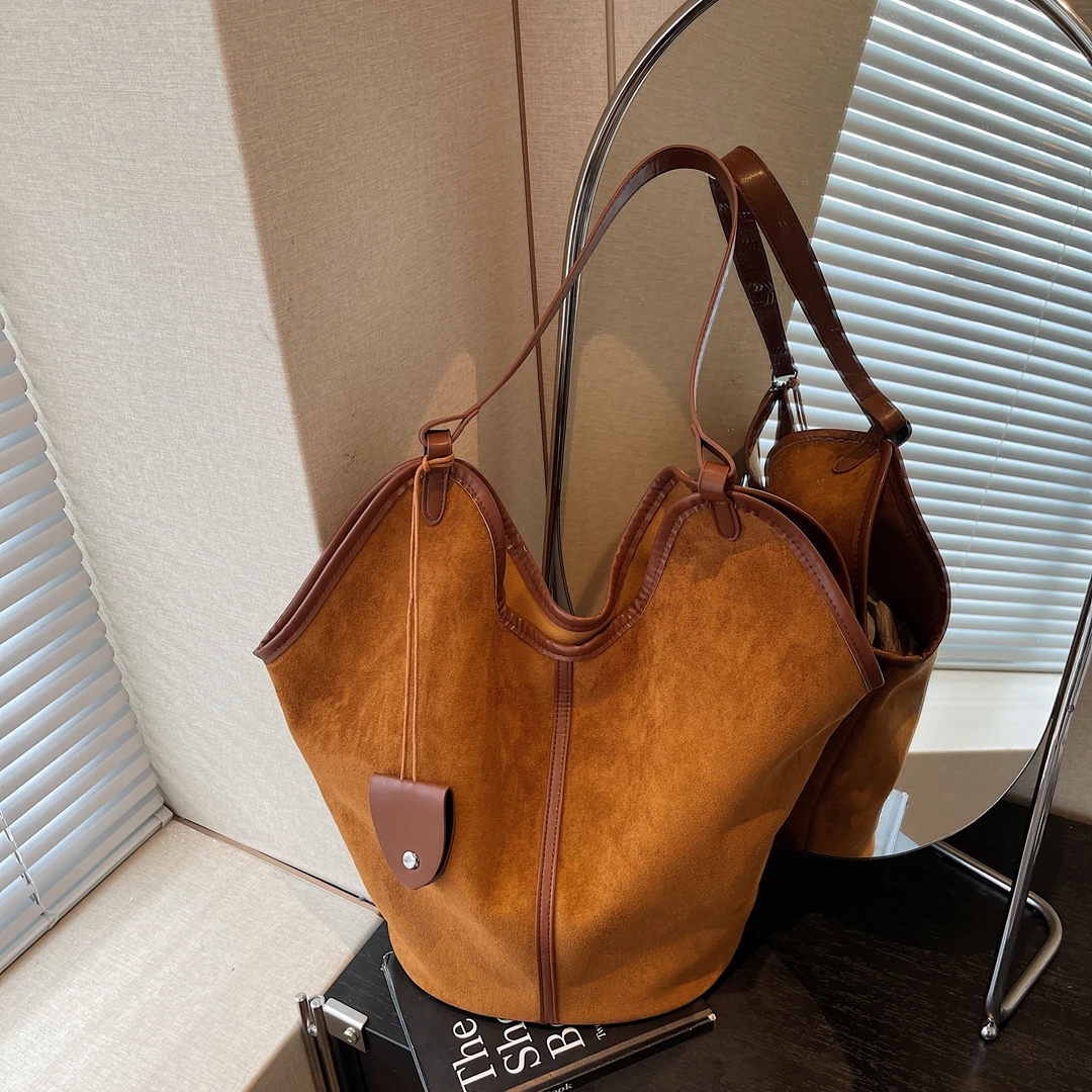 佐猫包包女款爆款2025新款秋冬复古大容量上班包包通勤单肩托特包