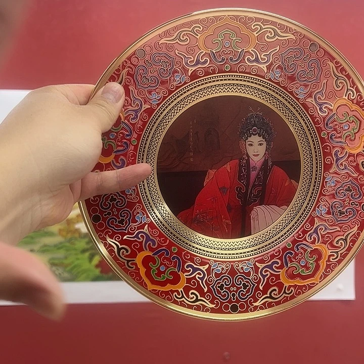 书法中国红盘子的