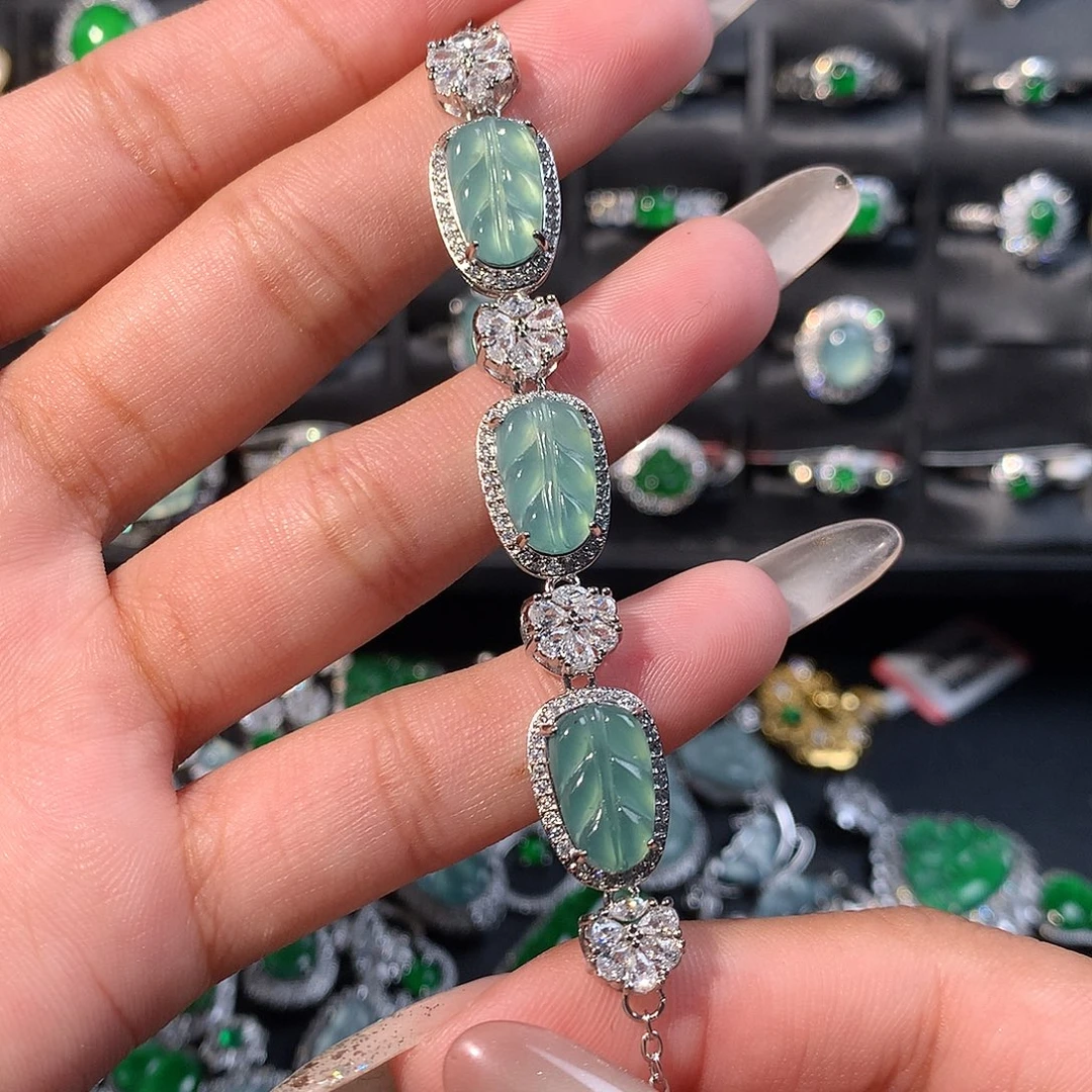 翡翠未镶嵌手链叶子