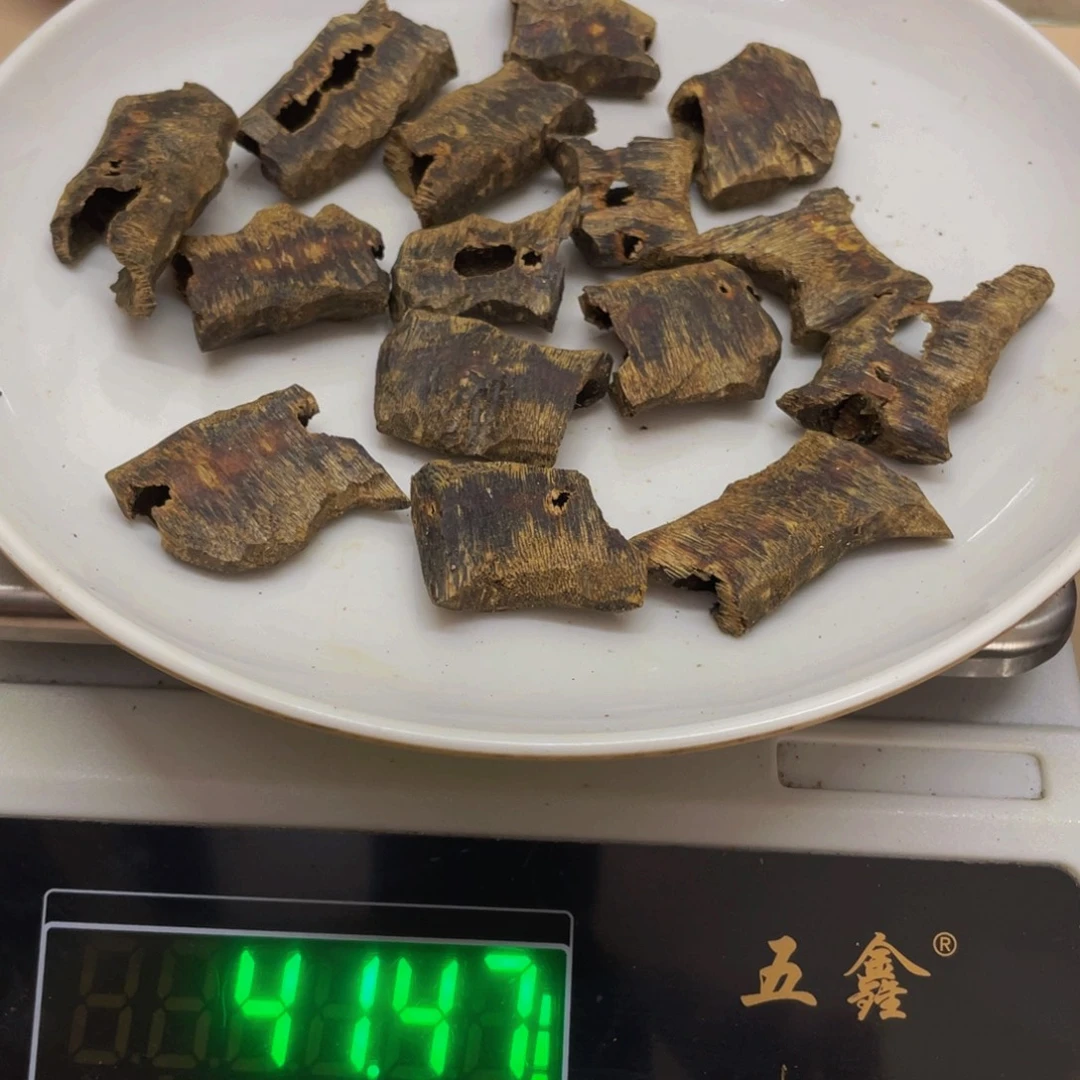 沉香碎屑沉香连**余海南陆河块料41克
