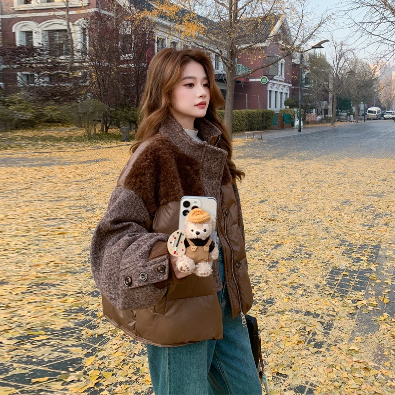 冬季百搭美拉德风毛绒拼接羽绒服2025新款甜酷风短款ins风面包服